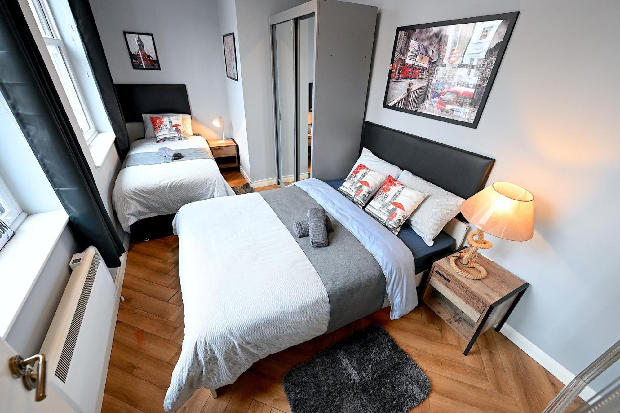1 Bedroom Flat In Wood Green Piccadilly Line 런던 외부 사진